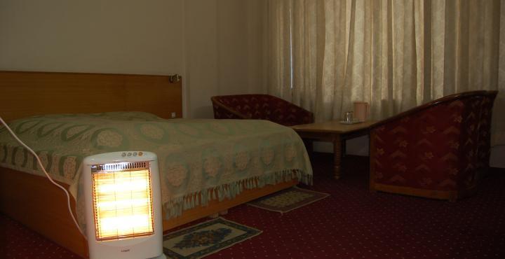Hotel Mount View Joshimath Bagian luar foto